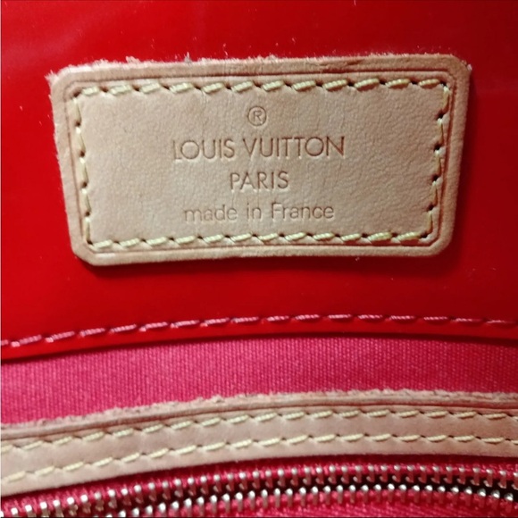 Louis Vuitton Reade Monogram Embossed Vernis Leather Tote - Picture 14 of 16